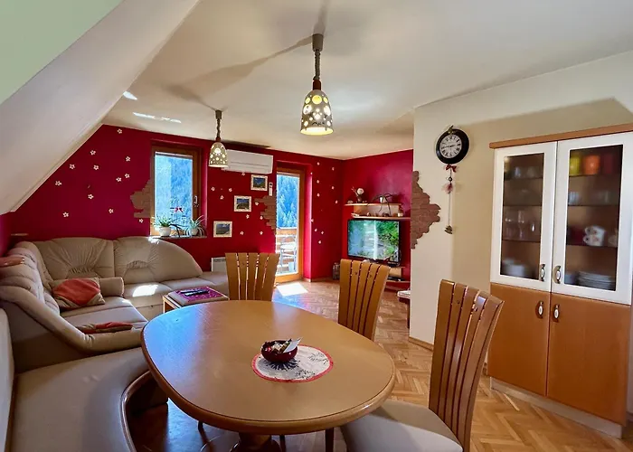 Apartment Crystal Rose